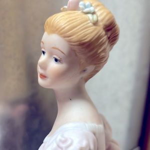 Vintage antique porcelain beautiful ballerina princess!